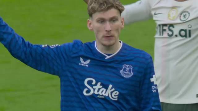 埃弗顿3-0切尔西后场多面手闪耀 穆里尼奥泪别老