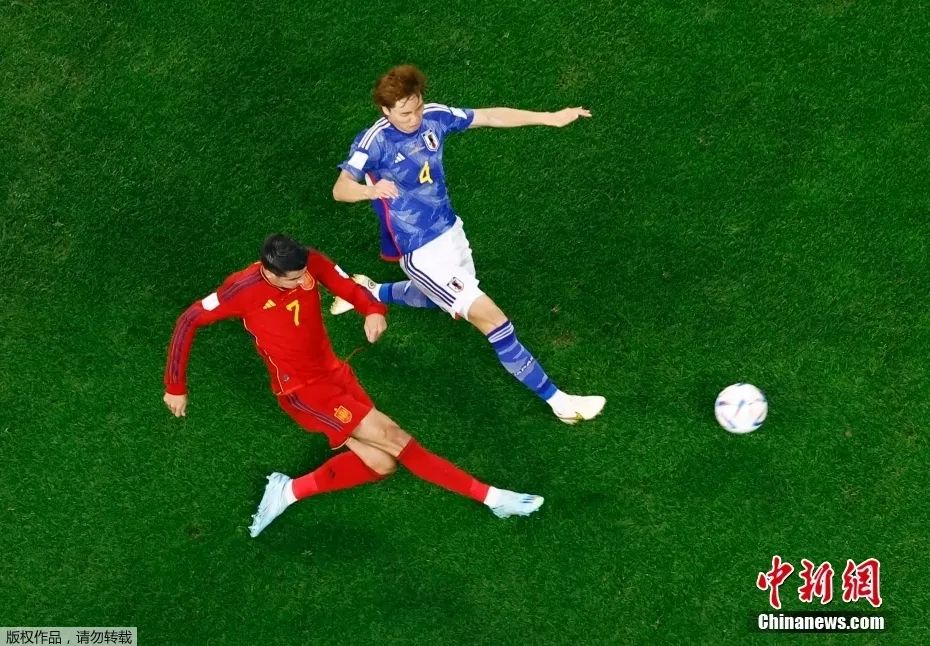 日本队逆转西班牙晋级16强 亚洲之光再创辉煌