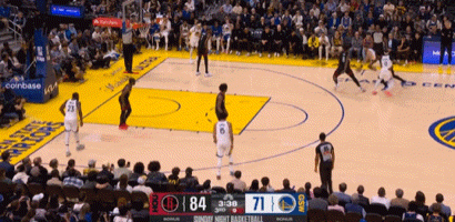 库里复出首战力挽狂澜勇士险遭火箭绝杀